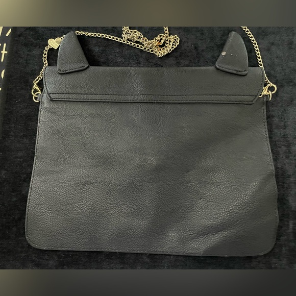 ⬇️ Betsy Johnson Crossbody Black Cat Clutch - Picture 2 of 3